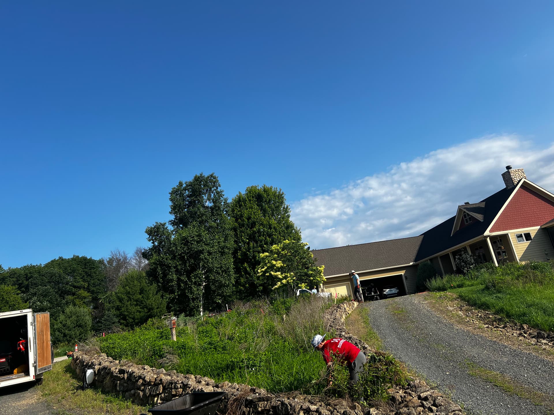 Gallery photos for Overgrown Entrance Bed Cleaned Up and Refreshed with New Mulch: Image #3
